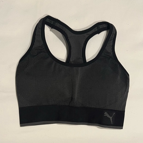 Puma sports bras - Picture 2 of 3